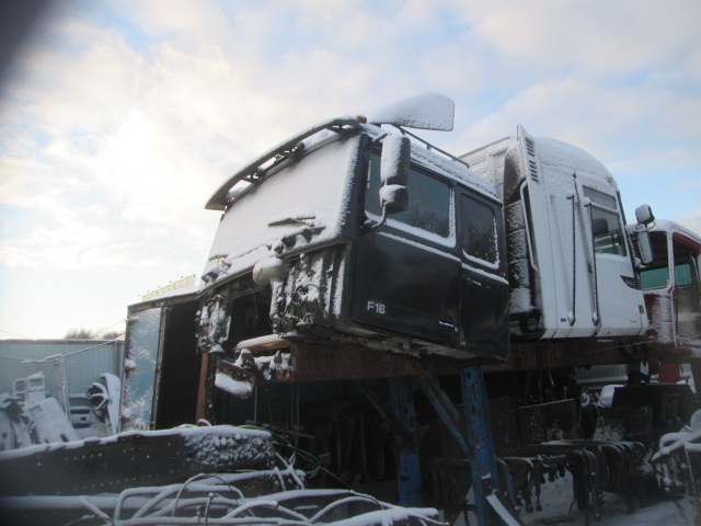 Кабина черная Volvo F16 TD163